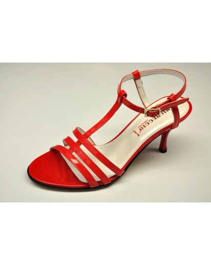 SANDALO VERNICE ROSSO T.70