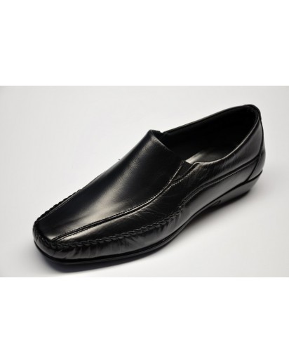 MOCASSINO NAPPA  NERO ZEPPA  FREETIME