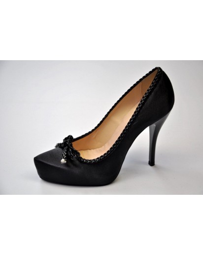 SCARPA RASO NERO + BORDO E FIOCCO TA 100