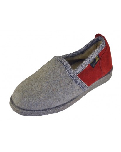 630 FELTRO GRIGIO+MONTONE ROSSO+SOPRAT.