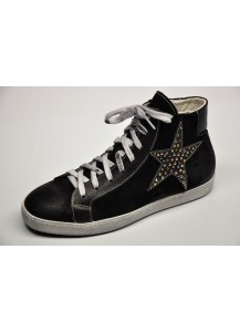 SNEAKER ALTO CAMOSCIO+PELLE NERO+BORCHIE