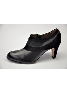 SCARPA CAMOSCIO NERO TACCO 75MM ERCOLI