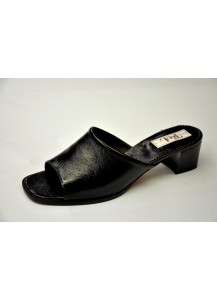 PIANELLA VERNICE NERO TACCO 50